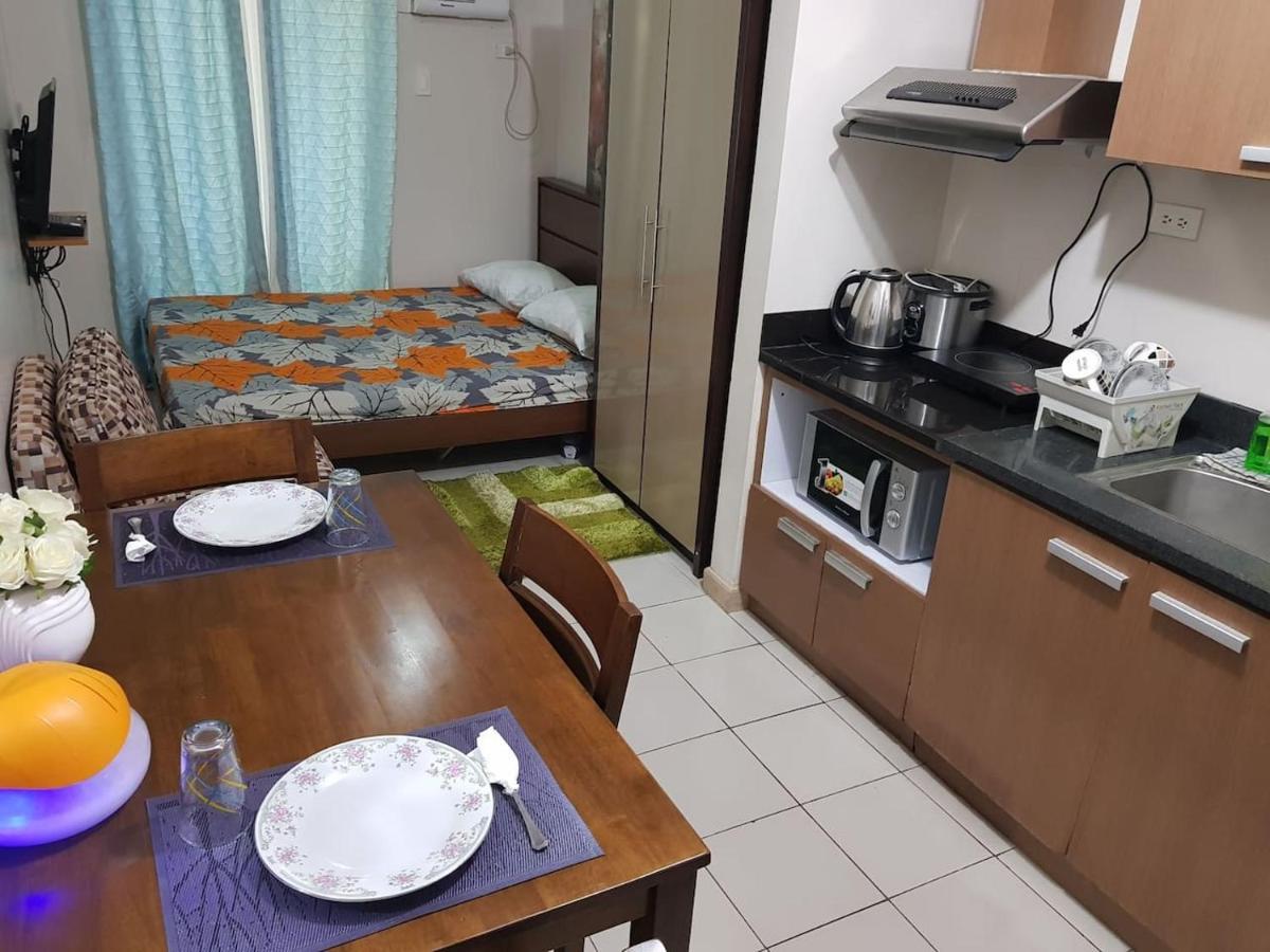 Heart Of The City Studio With Balcony Davao City Εξωτερικό φωτογραφία